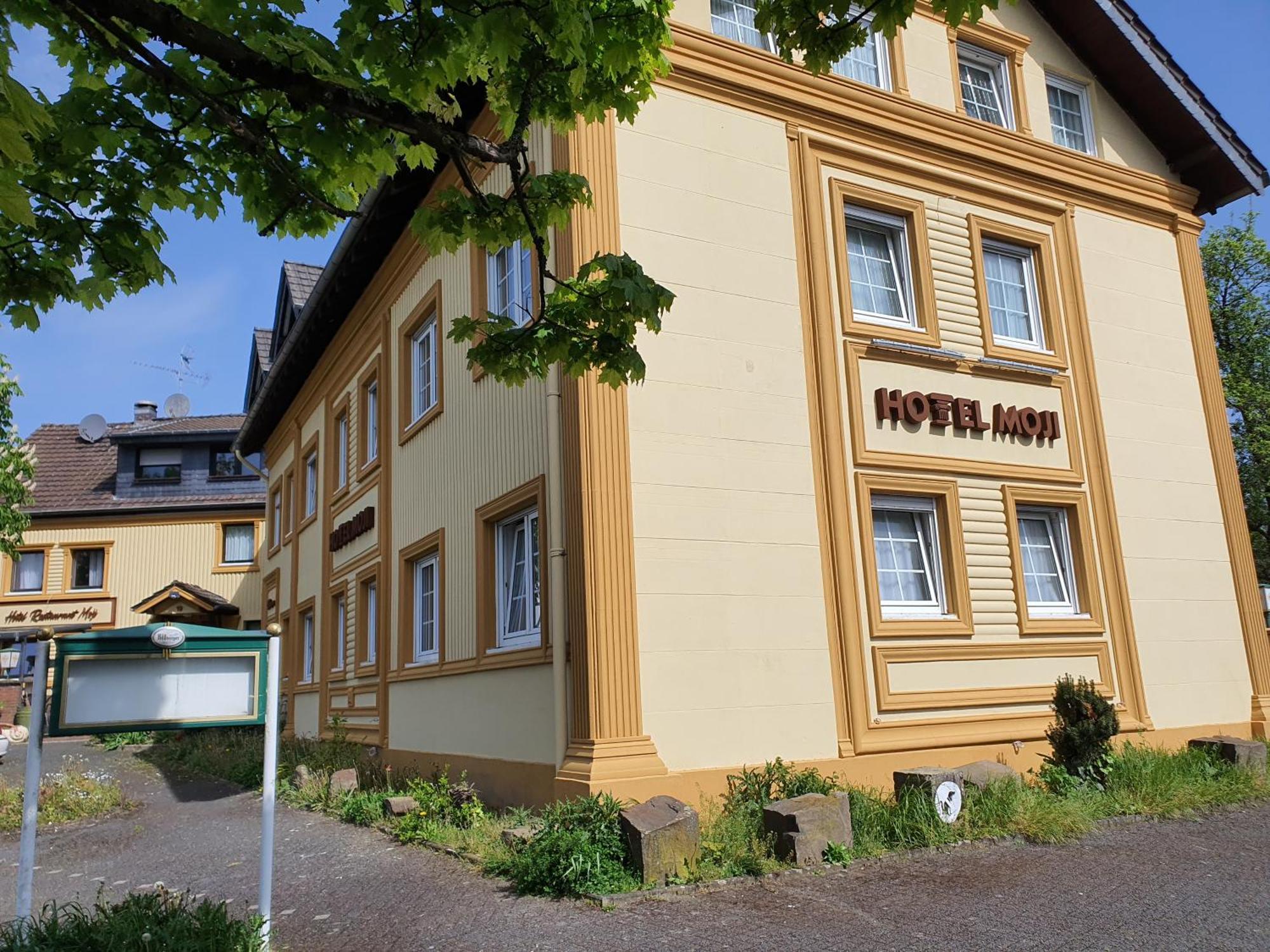 Hotel Landhaus Koeln Lindlar Exterior photo